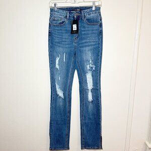 fashionnova straight leg distressed jeans killing em kindly